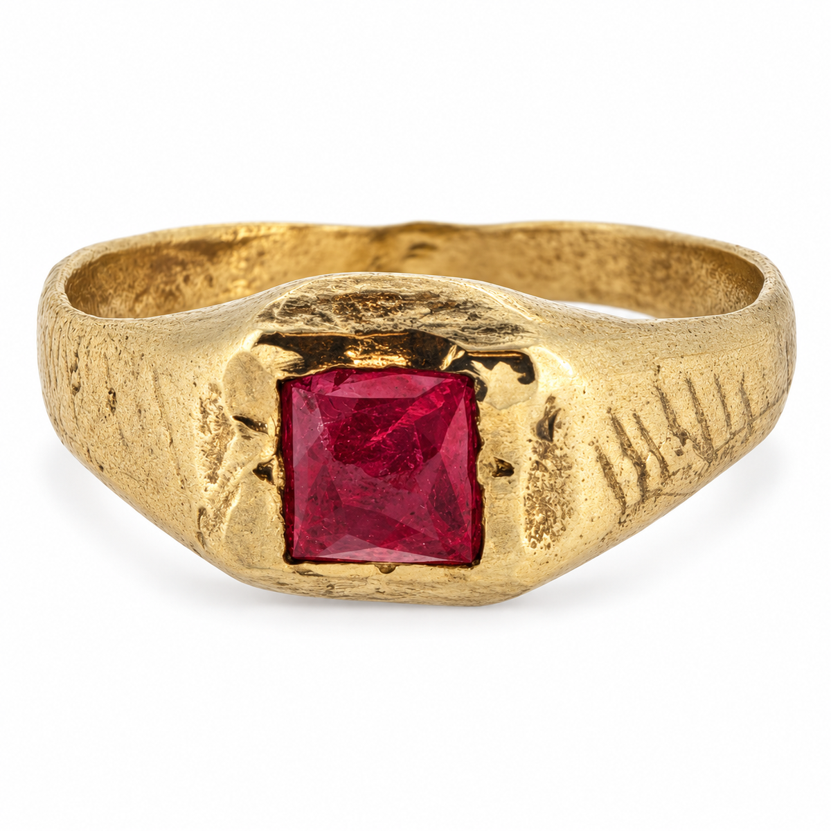 Gold medieval square gemstone ring from Humberside, ruby, front view