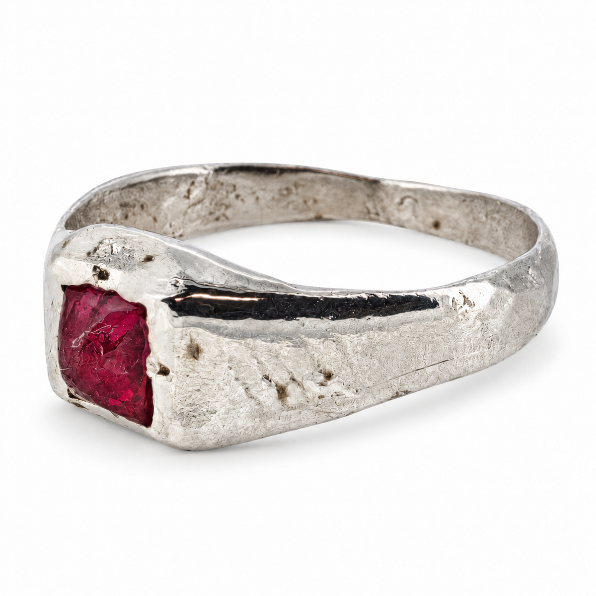 Silver medieval square gemstone ring from Humberside, ruby, three-quarter view