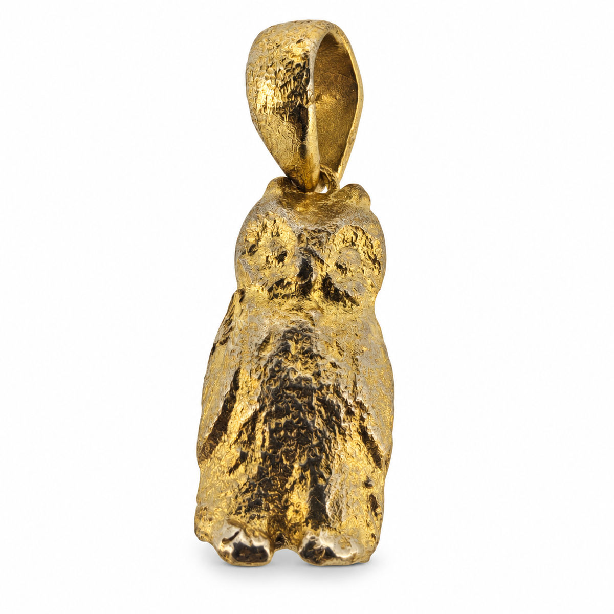 Gold Tudor owl pendant from Lancashire, front view.
